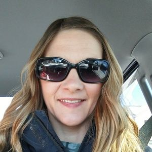 Meet your Posher, Lesley